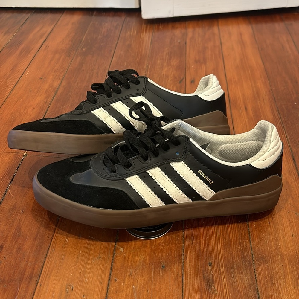 Men’s adidas’s Busenitz size 13